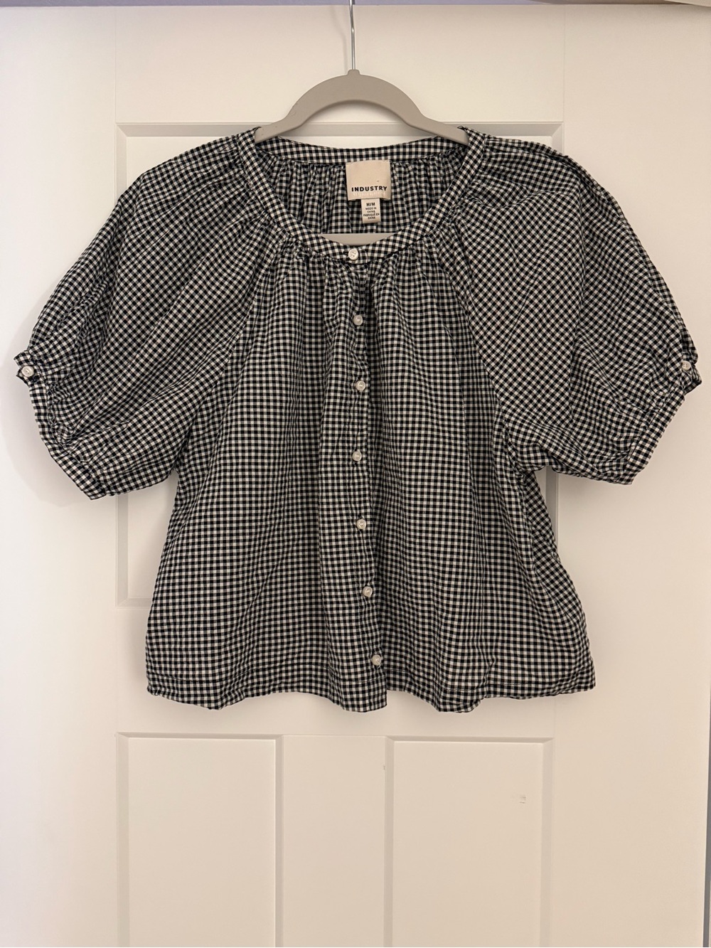 INDUSTRY Of All Nations Black & White Gingham Puff-Sleeve Button-Front Blouse